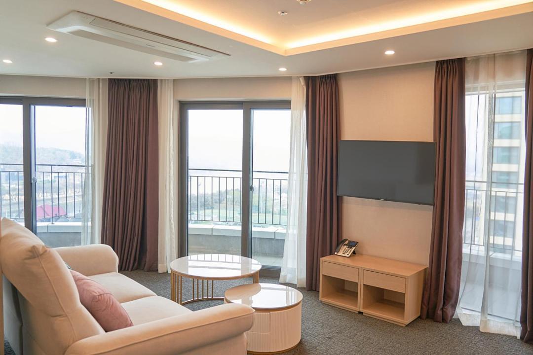 Chuncheon Eston Hotel Exteriér fotografie