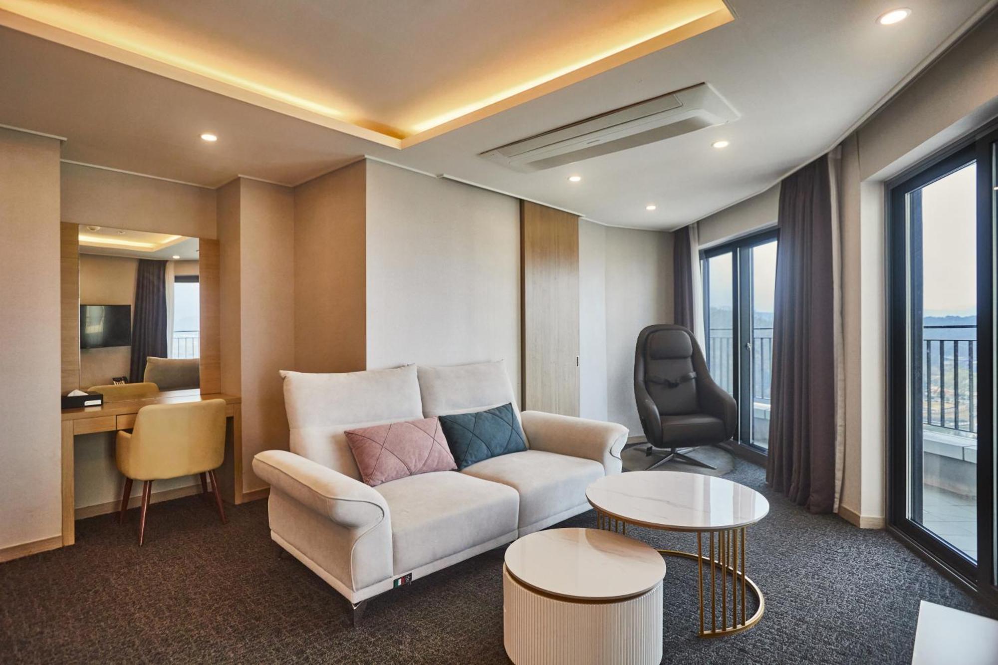 Chuncheon Eston Hotel Exteriér fotografie